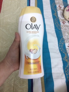 Sữa tắm Olay của Mỹ