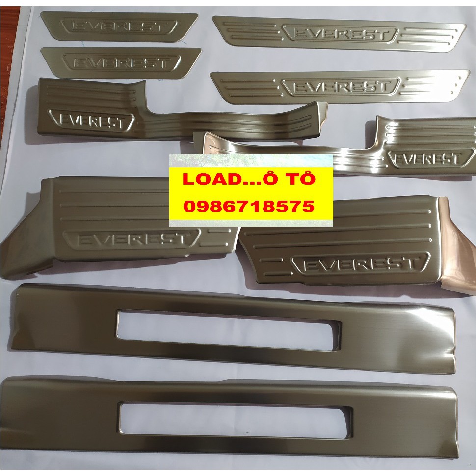 Ốp Bậc Cửa, Nẹp Bước Chân Trong, Ngoài Xe Everest 2023-2018 Chất Liệu Inox Cao Cấp, Nẹp Bước Chân Everest