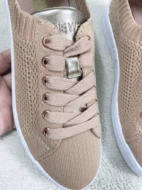 Giày Sneaker Nine West