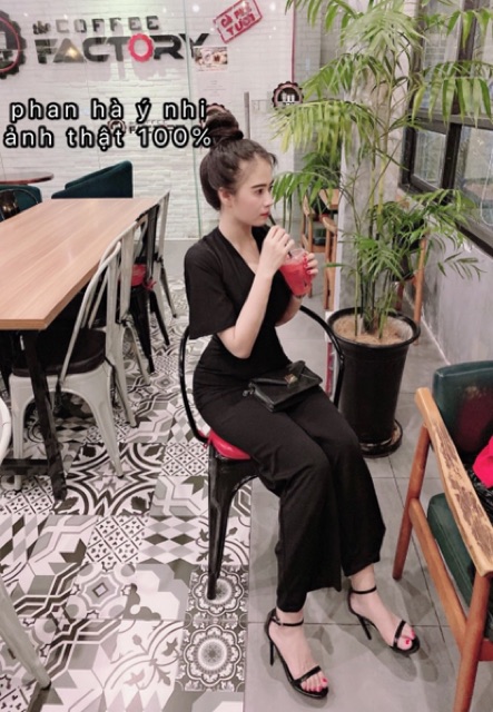 Jum cổ vest