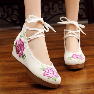 Giày Thêu Hoa Mẫu Đơn mới dây buộc cao 5cm