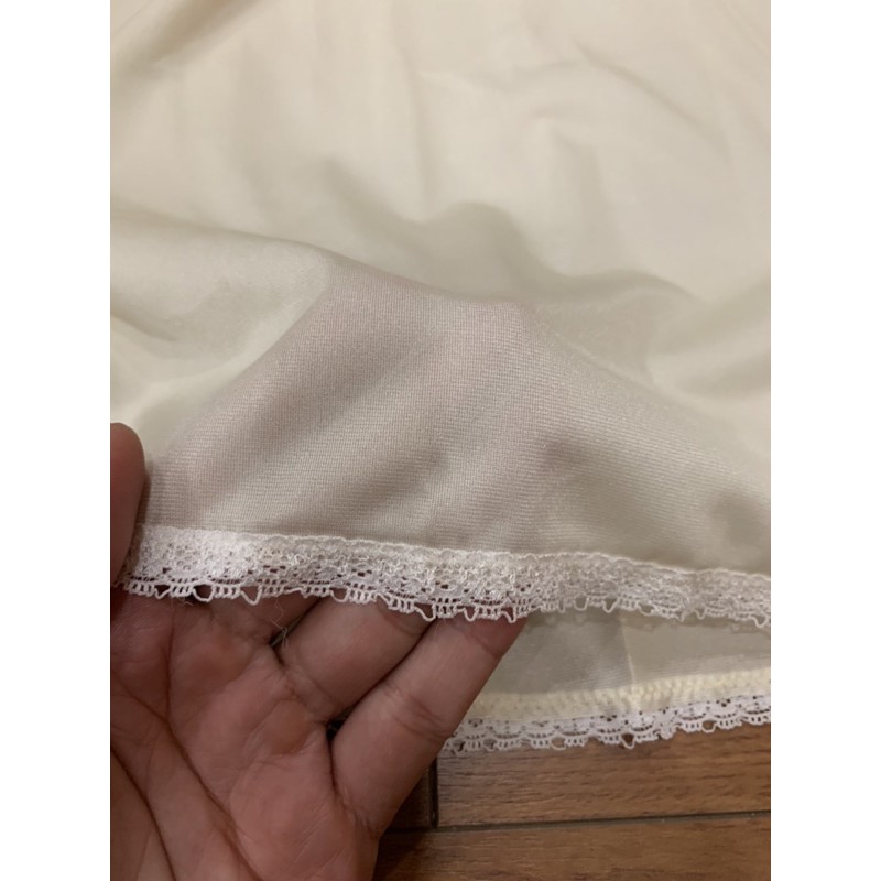 Chân váy ren lưng thun / Váy lót nữ dáng ngắn, thiết kế vải satin, kiểu cạp chun, thuần màu sắc chống Trong Suốt Váy | BigBuy360 - bigbuy360.vn