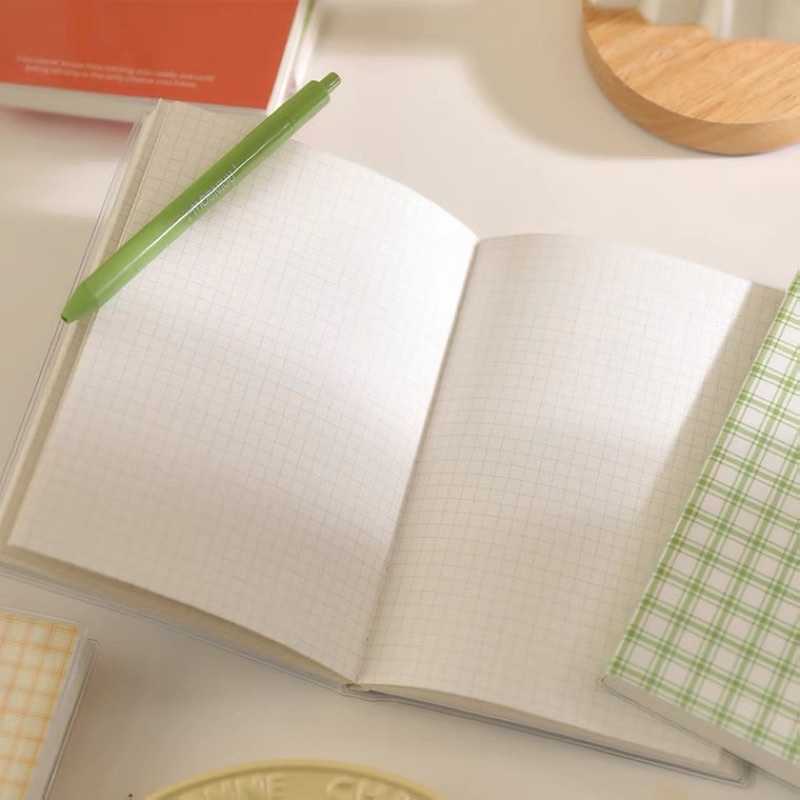 Sổ Tay Sổ Bullet Journal Ruột Caro Bìa Bọc Plastic Kẻ Caro Phong Cách Highteen Mẫu 2022