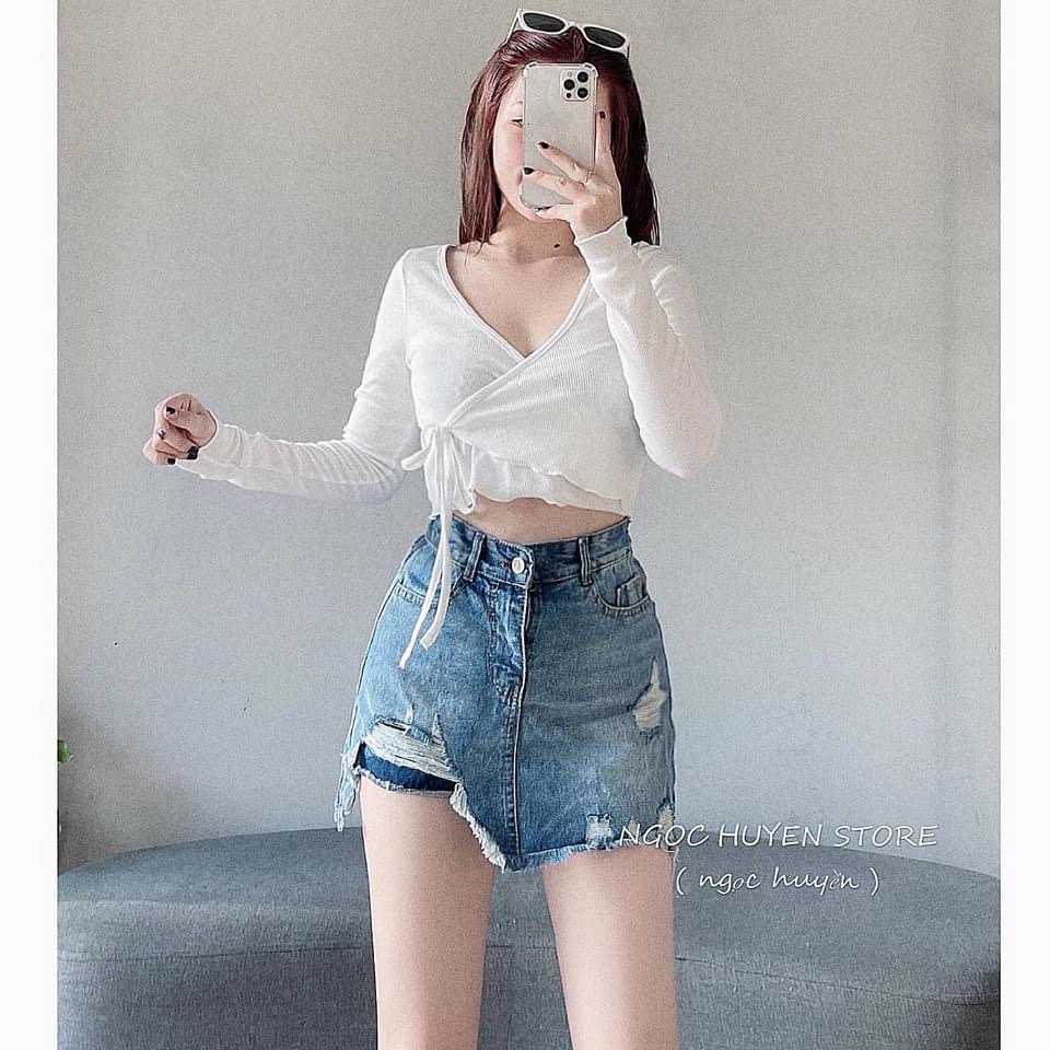 Áo croptop tay dài đắp chéo