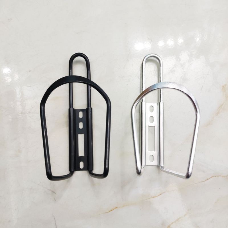 Bộ bình nước và giá đỡ bình nước kèm gọng gắn xe đạp chất lượng cao