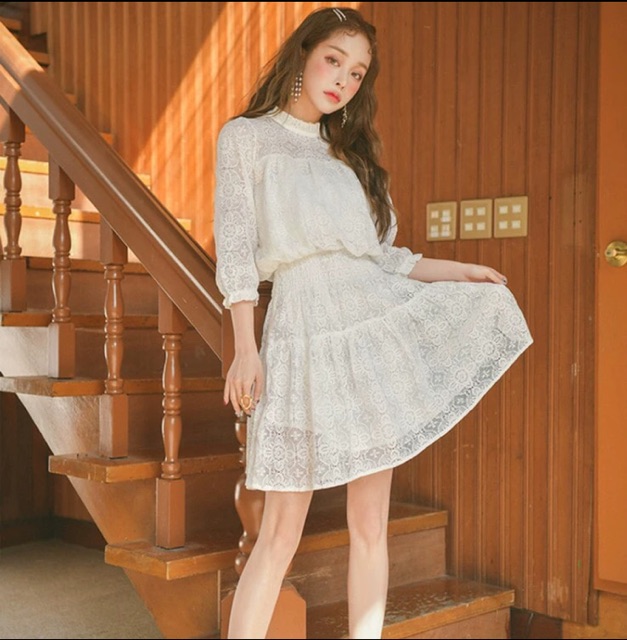 Váy ren trắng giả set áo - chân váy