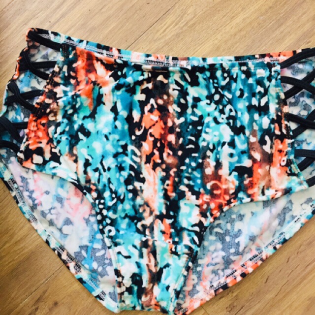 Quần bơi nữ size xl