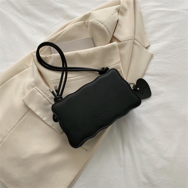 Túi đeo vai nữ đơn giản thời trang mùa thu phong cách phương Tây 2022