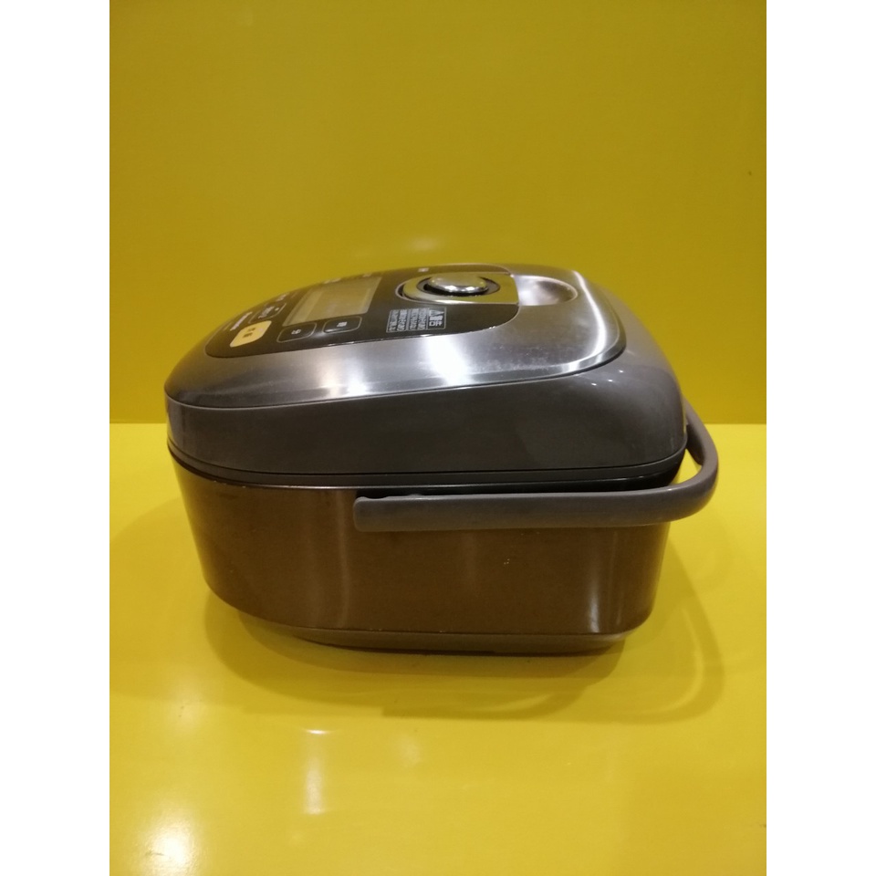 Nồi cơm nội địa Nhật cao tần (IH) Panasonic SR-K1000 (1.0L) (131126L0565)