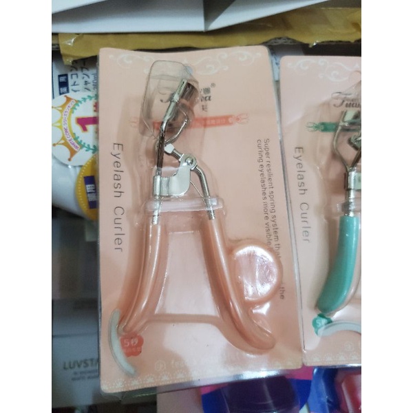 Kẹp Mi Eyelash Curler