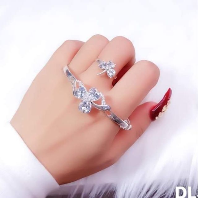 Set bộ cỏ ba lá lắc tay - nhẫn