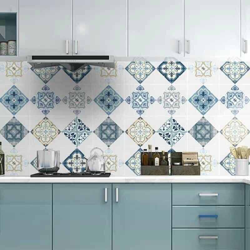 Giấy dán tường hoa văn, giấy dán bếp hoa văn cách nhiệt chống bắn dầu mỡ làm sạch đẹp căn bếp kt 3mx60cm