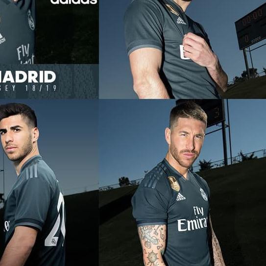 Áo Thun Đá Banh Tay Dài Real Madrid 2018 / 19