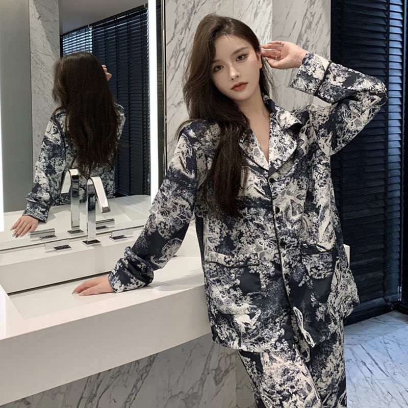 Women's pajamas in 2021 spring and autumn long-sleeved Korean casual can wear household clothes, ladies' spring and autumn pajamas.