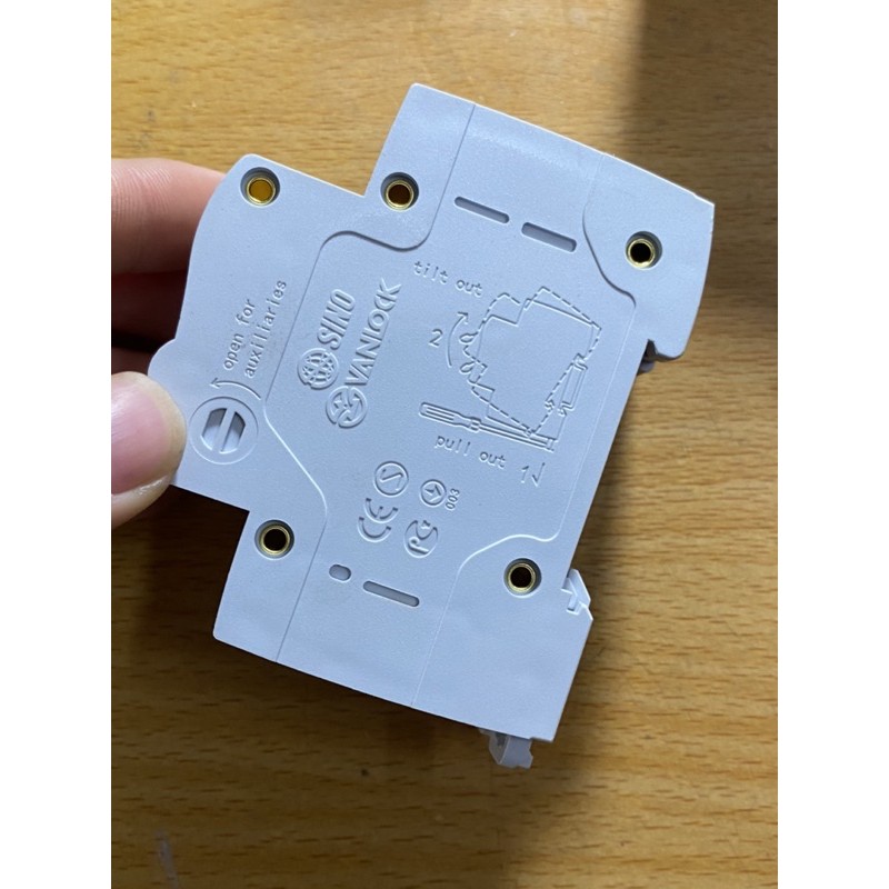 Aptomat chống giật 2 pha Hàng chính hãng Sino