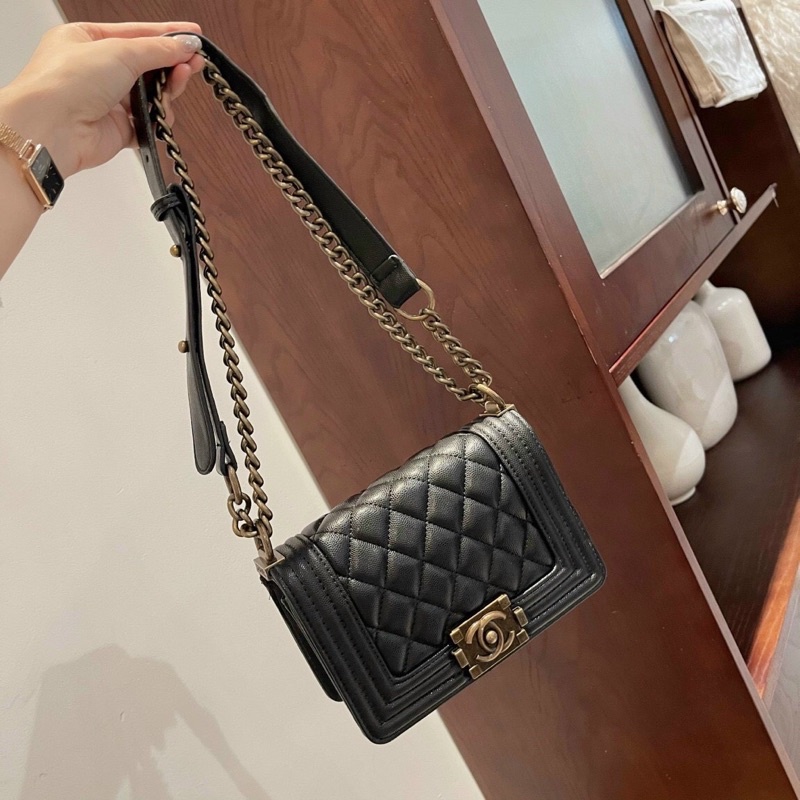 túi chanel boy