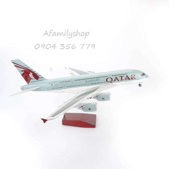 Mô hình máy bay Qatar Airbus A380 47cm có bánh xe và đèn led