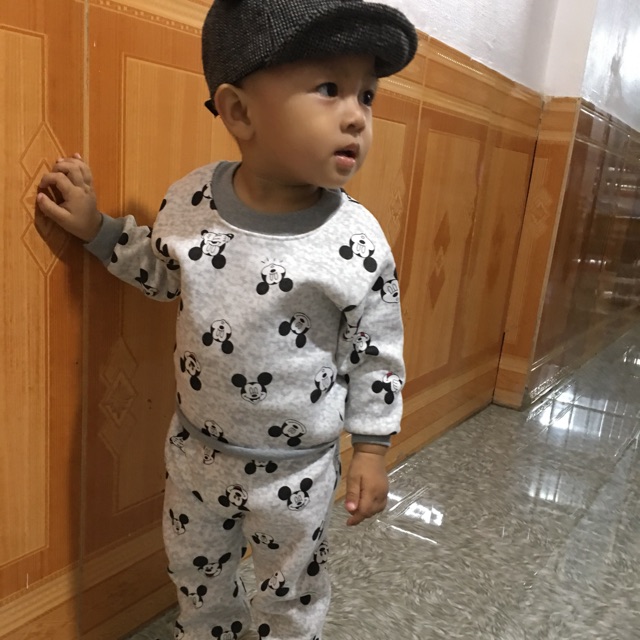 Bộ nỉ cho bé trai và gái