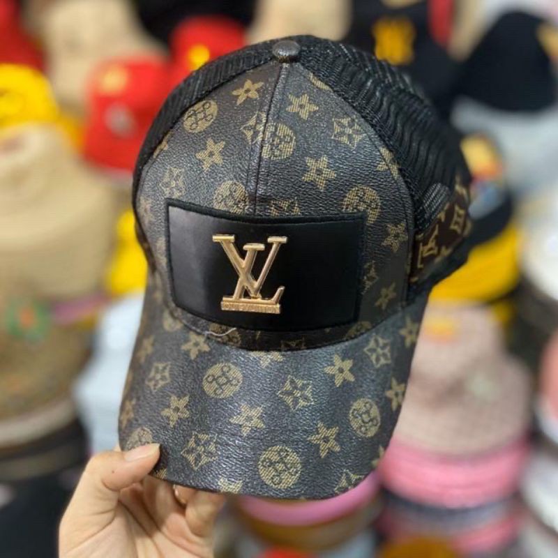 Nón kết lưỡi trai phối lưới LV thời trang cực chất