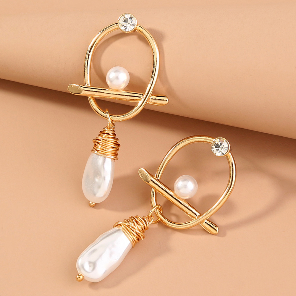 2 Bông Tai Đính Ngọc Trai Nhân Tạo Đơn Giản Cho Nữ