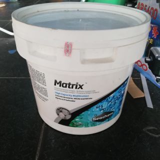 Vật liệu lọc Matrix / Matrix Pond seachem 4l
