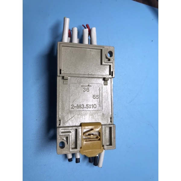 Relay khối omron G6B-4BND tháo tủ điện Nhât bản
