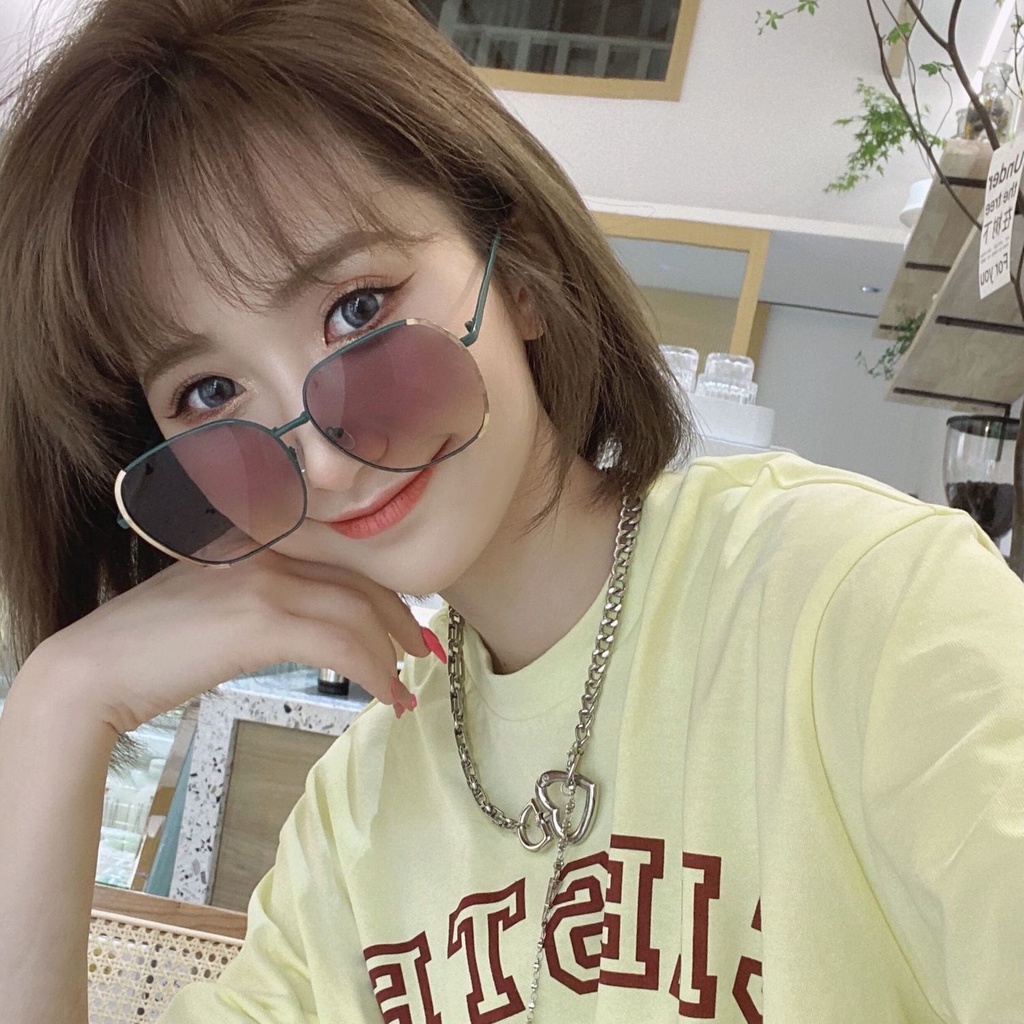 Kính Mát Gọng Vuông Tròng To Thời Trang Cho Nữ 2022