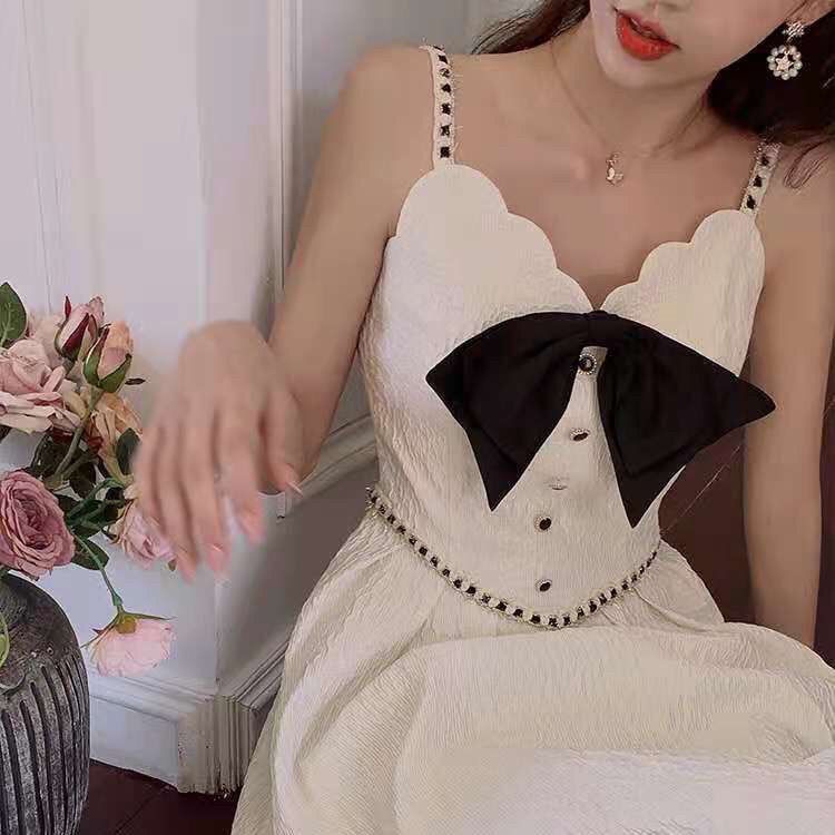 Set Đầm Hai Dây + Áo Khoác Tay Dài Màu Trắng Thiết Kế Thanh Lịch Mới Cho Nữ | BigBuy360 - bigbuy360.vn