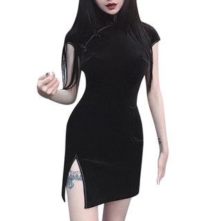 Sườn xám cách tân phong cách Gothic