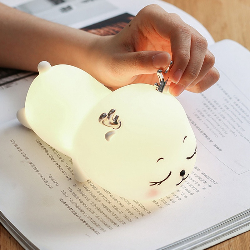 Đèn Ngủ Silicone Hình Chú Nai Dễ Thương Có Cổng Sạc Usb