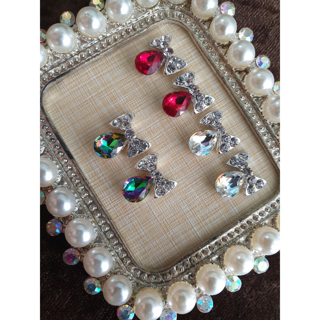 Charm trang trí móng 4k/viên (combo 4 viên)