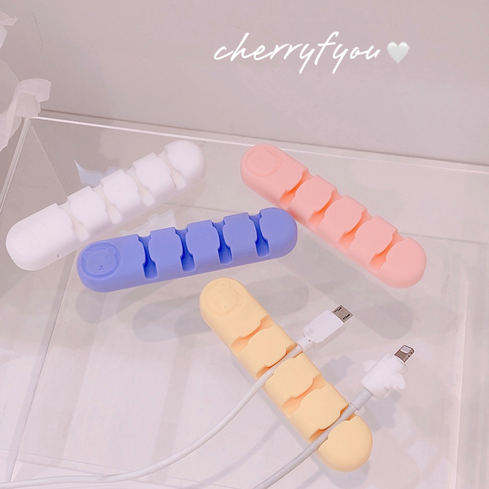 Giá đỡ dây cáp đa năng 4 lỗ tiện dụng