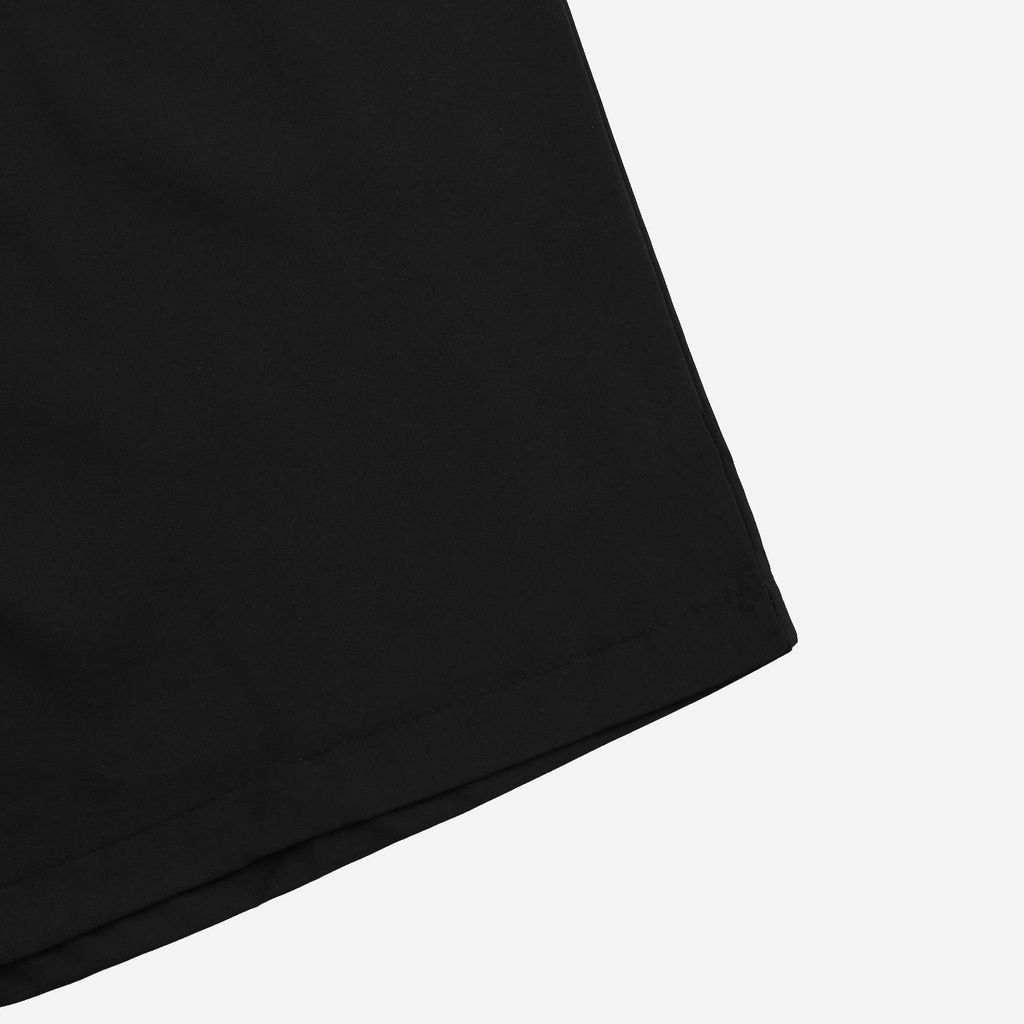 Áo sơ mi Botee Đen Cổ Vest ngắn tay form rộng unisex nam nữ vải lụa