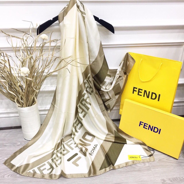 [ẢNH THẬT] KHĂN FENDI
