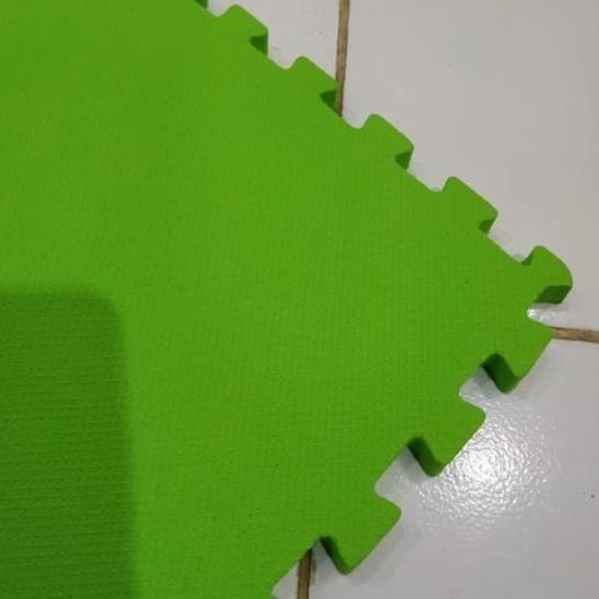 '➧ Nệm xốp xếp hình màu trơn kích thước 30x30 dành cho bé