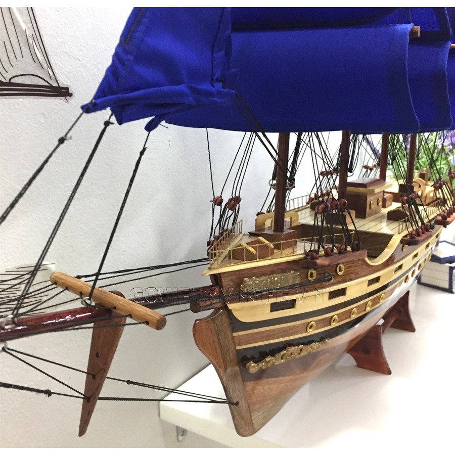 Mô hình thuyền gỗ thuyền trang trí tàu chở hàng France II - Thân dài 60cm - Buồm vải đỏ - Gỗ tràm bông vàng tự nhiên | BigBuy360 - bigbuy360.vn