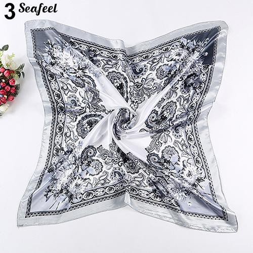 Khăn choàng vuông in hình họa tiết hoa bằng polyester