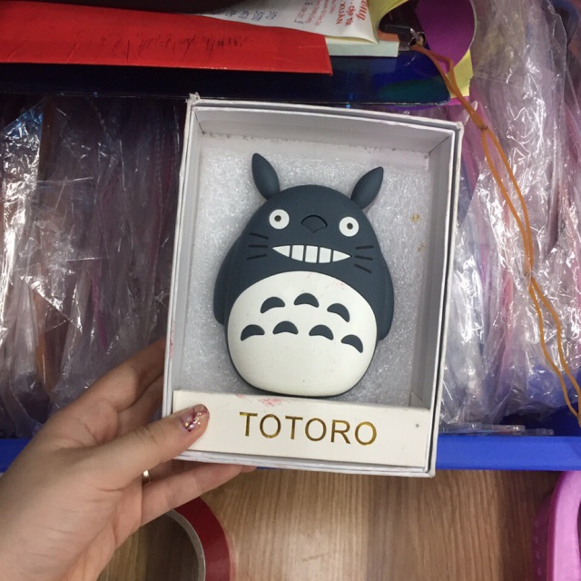 Sạc dự phòng totoro
