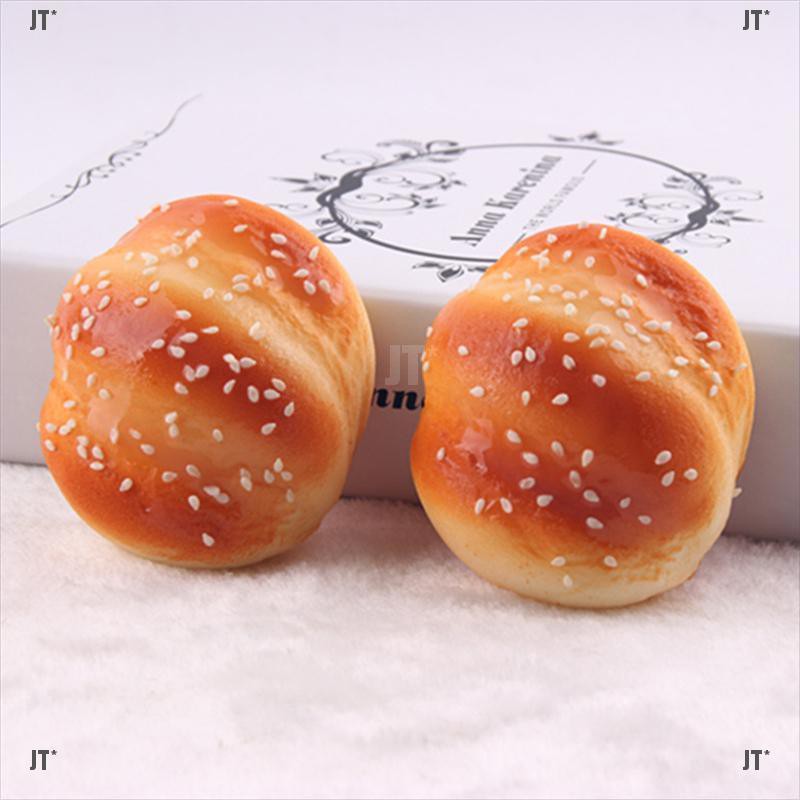 Đồ Chơi Bóp Mềm Thiết Kế Hình Bánh Mì 8cm