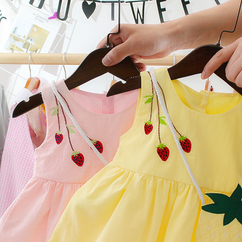 Đầm Công Chúa Không Tay Họa Tiết Dâu Tây Thời Trang Mùa Hè 2020 Dành Cho Bé Gái 1-3 Tuổi