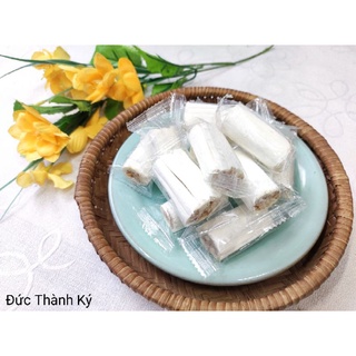 Kẹo dồi lạc thơm giòn