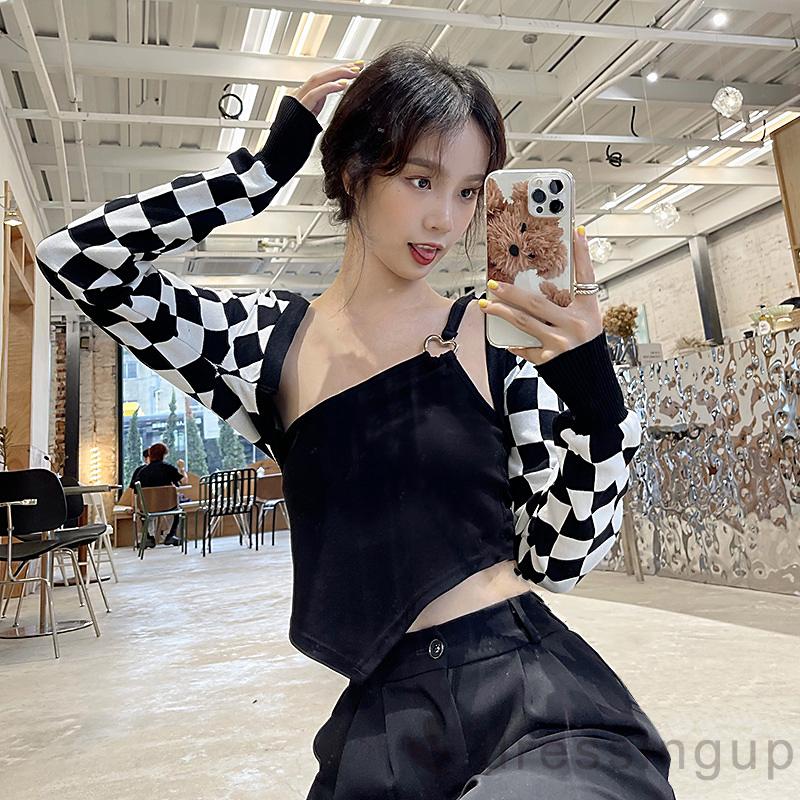 Áo Sát Nách Màu Đen Trơn Thiết Kế Lệch Tà Sành Điệu Cho Nữ