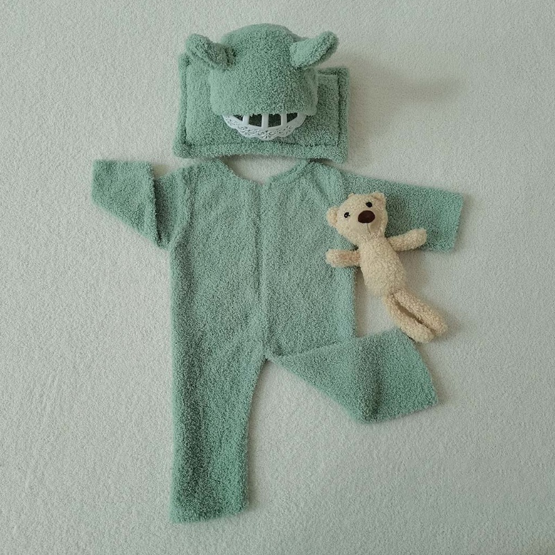 Bộ 4 Món Áo Liền Quần + Nón + Gấu Nhồi Bông Giữ Ấm Dùng Chụp Ảnh Cho Bé