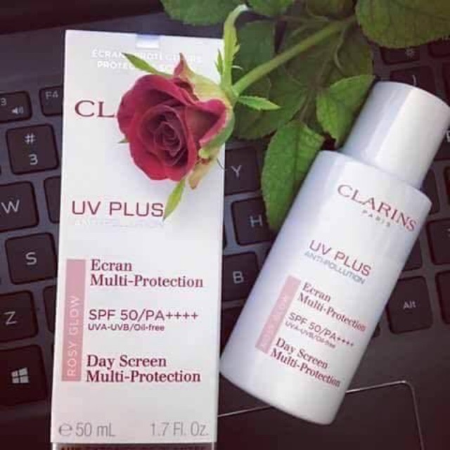 KEM CHỐNG NẮNG CLARINS ROSY GLOW