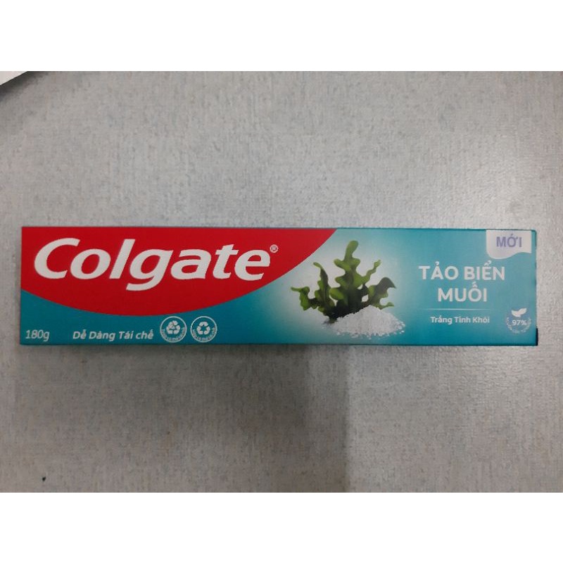 Kem đánh răng Colgate