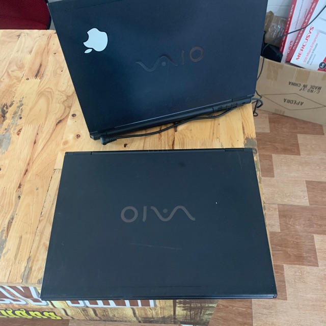Laptop Sony Vaio VGN-SZ680 đen huyền thoại