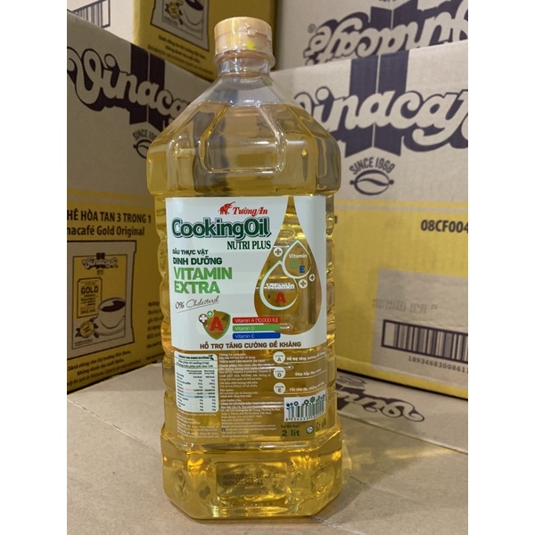 Dầu ăn Tường An Cooking Oil Nutri Plus chai 2L