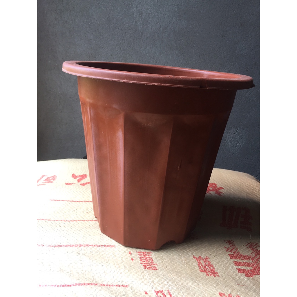 5 CHẬU NHỰA TRỒNG CÂY MÃ #E300 (BẠT PHỦ ĐẤT CHỐNG CỎ MỌC, BẦU KHAY TÚI ƯƠM...)