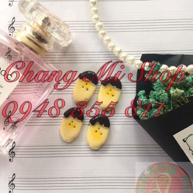 Charm kem chuối socola