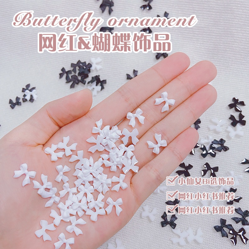 CHARM NƠ TRẮNG ĐEN